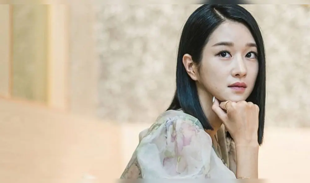 Desliza para ver más fotos de Seo Ye Ji, actriz de It's okay to not be okay. Créditos: tvN