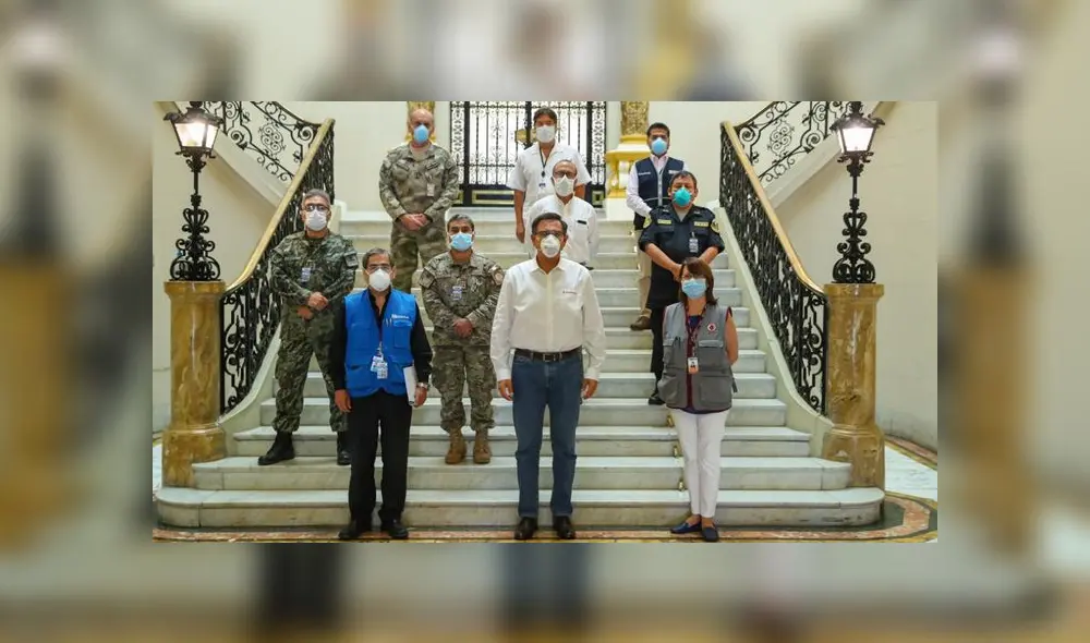 Presidente brindó todo el respaldo a las decisiones que tomará este grupo. (Foto: Ministerio de Salud)