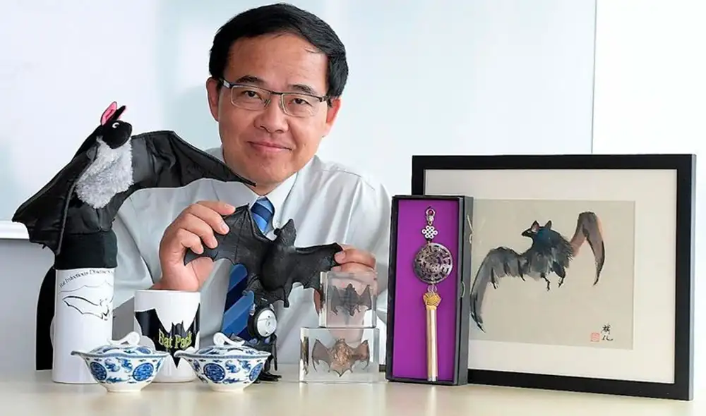 El biólogo Linfa Wang es uno de los mayores expertos virólogos y especialista en murciélagos en el mundo. Foto: Univ. Duke El biólogo Linfa Wang es uno de los mayores expertos virólogos y especialista en murciélagos en el mundo. Foto: Univ. Duke