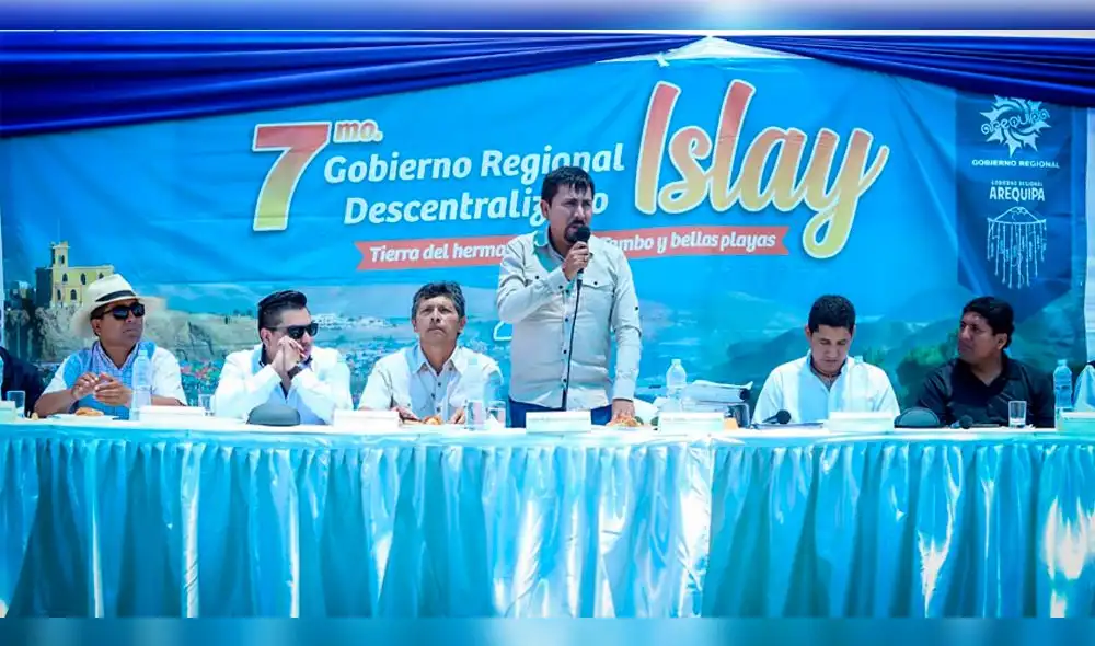 Gobernador de Arequipa ratificó su oposición al proyecto Tía María. Gobernador de Arequipa ratificó su oposición al proyecto Tía María.