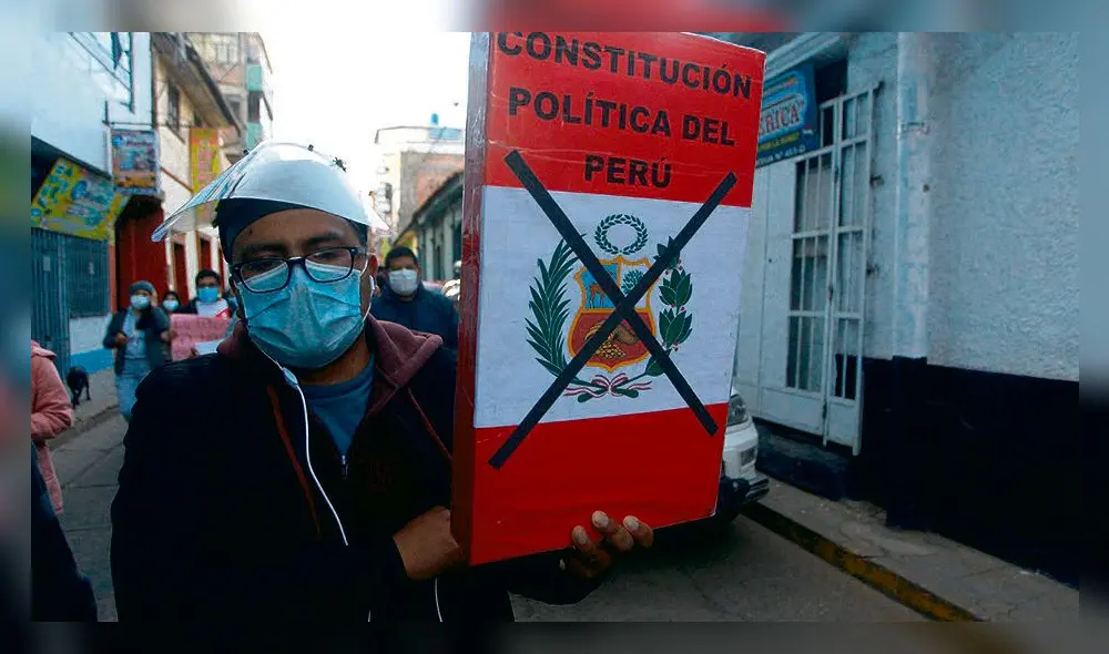 en las calles. Jóvenes pidieron en marchas cambio de Constitución. Ahora seguirán con su propuesta.