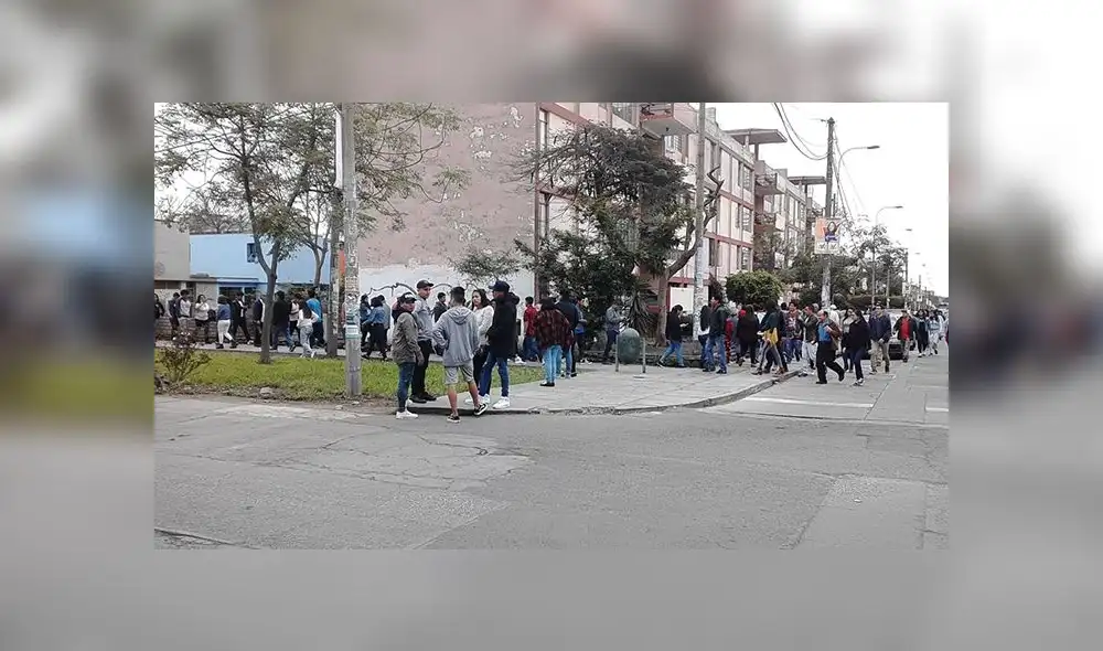 Elecciones 2018: colas de 15 cuadras en colegio Hipólito Unanue de Cercado de Lima [FOTOS]