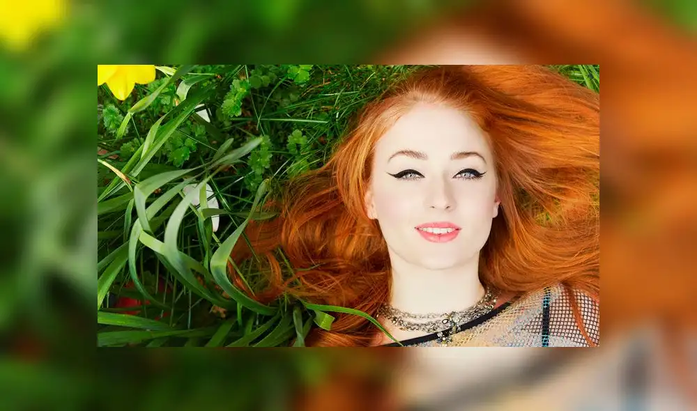 Sophie Turner revela que se besaba con Maisie William en set de Game Of Thrones [VIDEO]