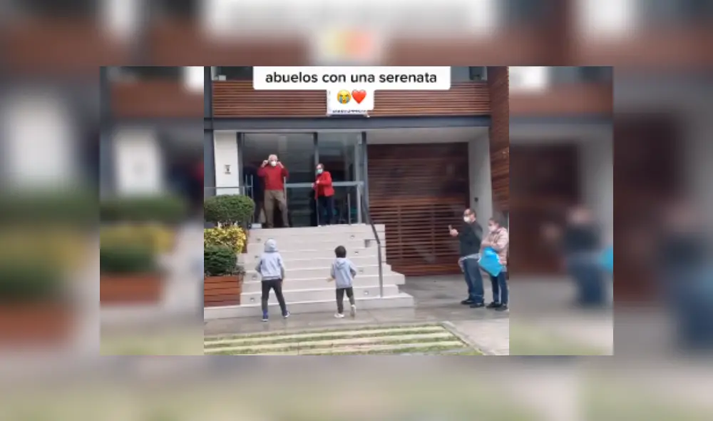 Desliza las imágenes para ver más detalles de este emotivo reencuentro que es viral en TikTok. Desliza las imágenes para ver más detalles de este emotivo reencuentro que es viral en TikTok.
