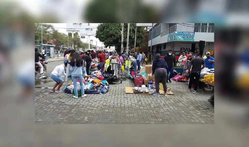 Comerciantes informales no respetan los protocolos de seguridad.