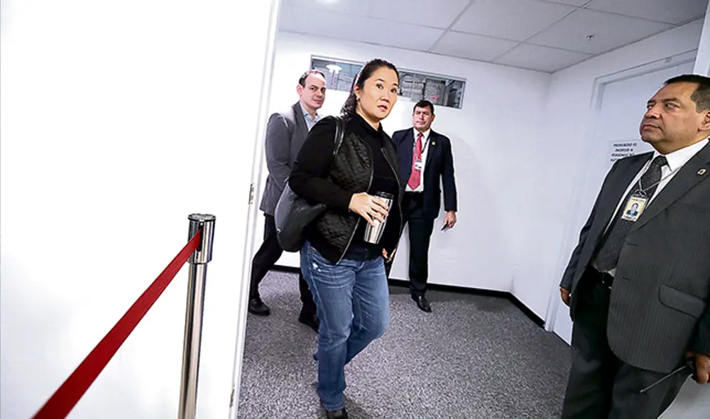 En contra. Defensa de la fujimorista presentó recursos, como excluir testimonio de Rolando Reátegui, que no prosperaron. (Foto: Jorge Cerdán)