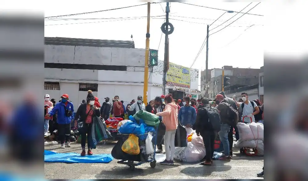 Casos de COVID-19 están disminuyendo de manera sostenida en todos los distritos de Lima. Créditos: Carlos Contreras / La República. Casos de COVID-19 están disminuyendo de manera sostenida en todos los distritos de Lima. Créditos: Carlos Contreras / La República.