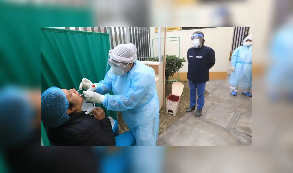 La atención en los 'Puntos COVID' estará a cargo de brigadas conformadas por un profesional médico y un técnico de laboratorio. (Foto: Minsa)