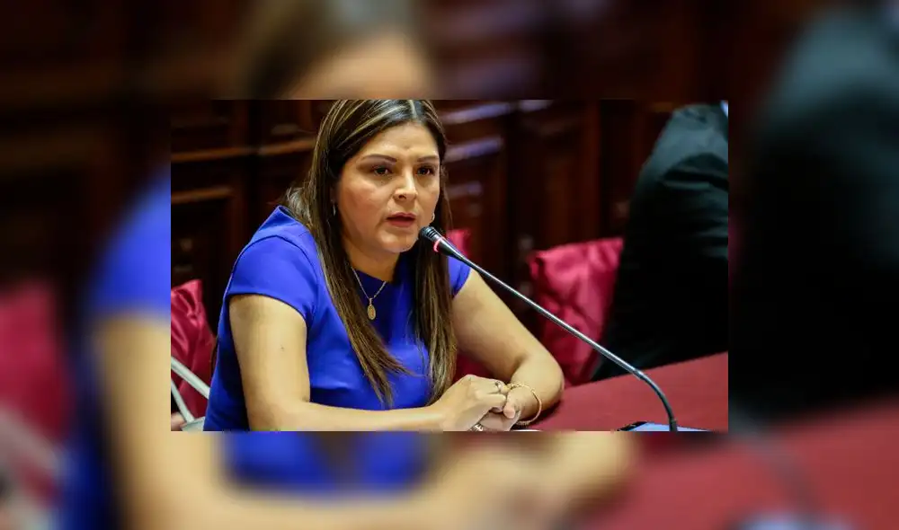 Karina Beteta: "Alejandra Aramayo no debe ser investigada"