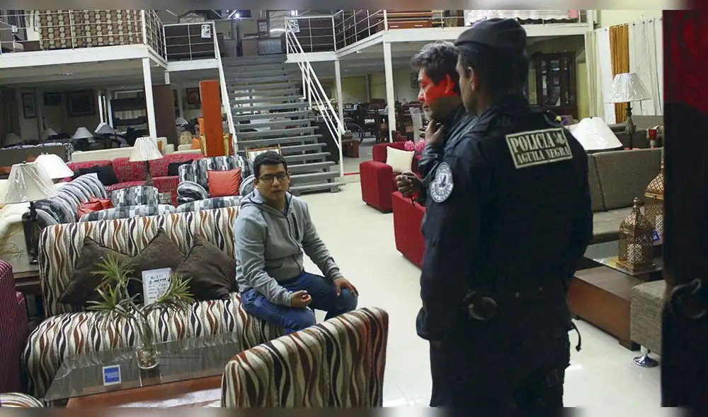 Piura: delincuentes asaltan tienda y roban sus ganancias