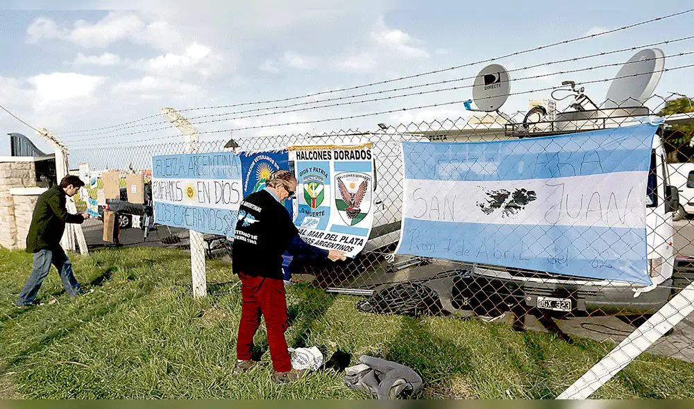 Argentina: Incertidumbre copa la búsqueda del submarino