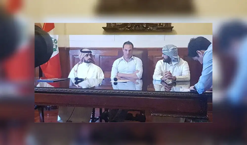 Yaqoob Mubarak prometió que nunca dejaría de ayudar a los peruanos, pues considera que son personas de buen corazón. Yaqoob Mubarak prometió que nunca dejaría de ayudar a los peruanos, pues considera que son personas de buen corazón.