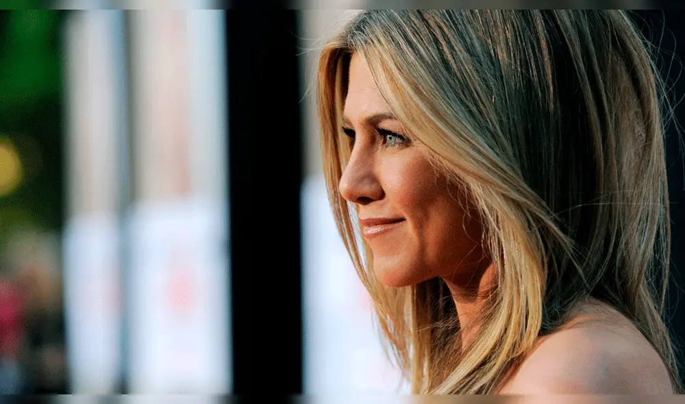Príncipe Harry envía comprometedores mensajes a Jennifer Aniston [VIDEO]