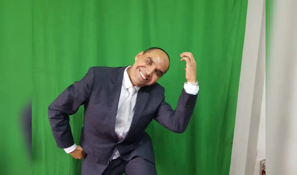 Arturo Álvarez renueva su espectáculo de humor 