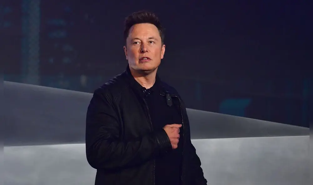 Tesla co-founder and CEO Elon Musk speaks during the unveiling of the all-electric battery-powered Tesla's Cybertruck at Tesla Design Center in Hawthorne, California on November 21, 2019. (Photo by FREDERIC J. BROWN / AFP)