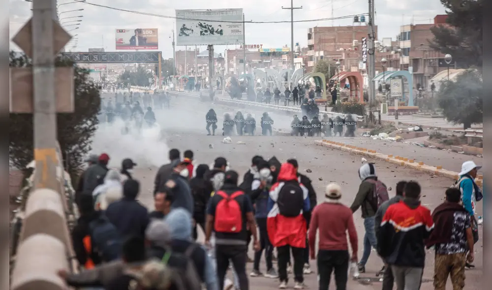 Protestas en el sur de Perú. Foto: EFE Protestas en el sur de Perú. Foto: EFE