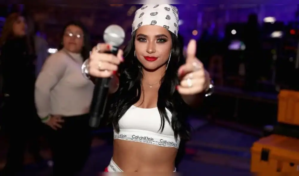 Becky G y Nicky Jam llegan a Lima para el Fesival Barrio Latino 4 [VIDEOS]