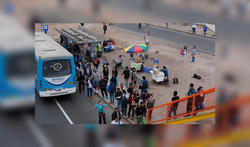 Paro de colectiveros: PNP reporta más de 40 manifestantes detenidos [FOTOS y VIDEO]
