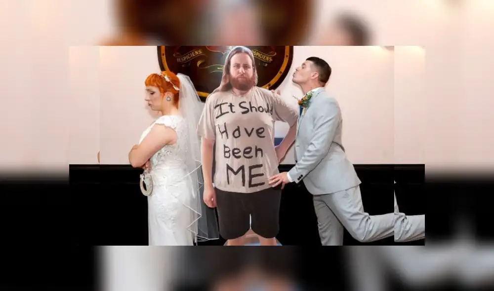 Desliza las imágenes para ver más detalles de esta singular boda que se volvió viral. (Foto: captura / Facebook) Desliza las imágenes para ver más detalles de esta singular boda que se volvió viral. (Foto: captura / Facebook)