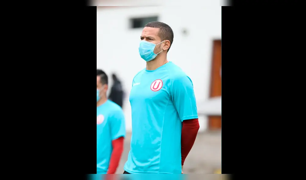 Universitario: nueca camiseta celeste es criticada por asemejar a la de Sporting Cristal. Foto: Prensa Universitario