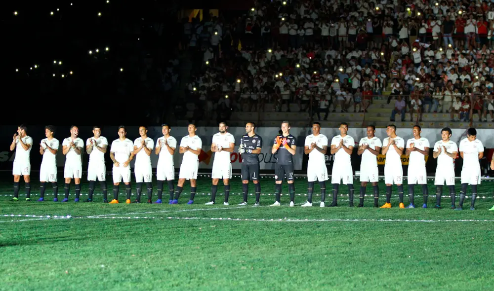 El once de Universitario con sus refuerzos.