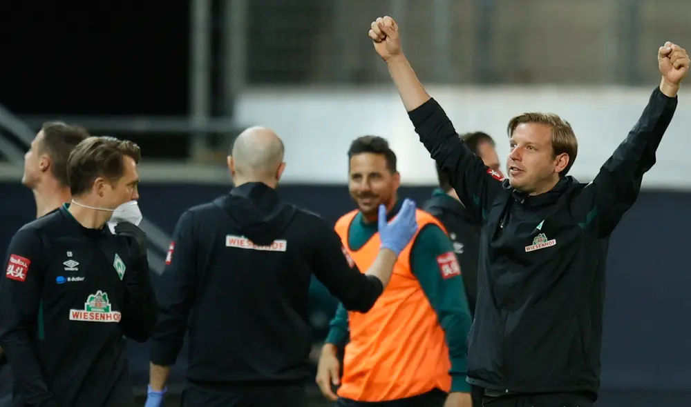 Werder Bremen se salvó del descenso en el último partido de Claudio Pizarro en la Bundesliga. | Foto: EFE