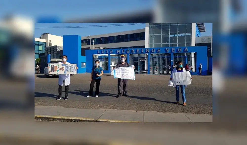 Personal médico asegura que ellos mismos se han tenido que comprar sus equipos para protegerse del contagio. (Foto: GLR - URPI)