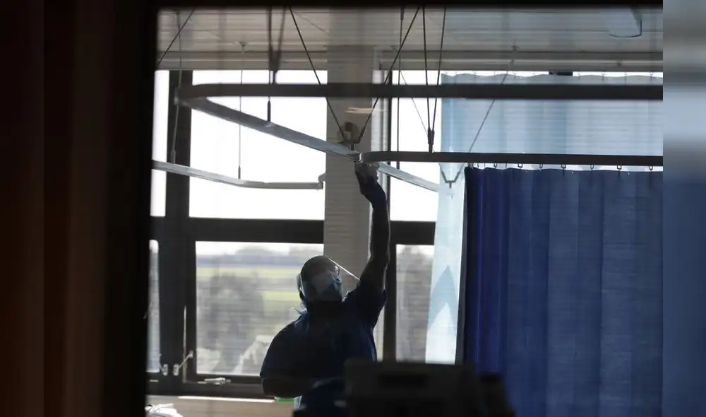 Fue una experiencia “devastadora” que nadie debería atravesar, dijo Emma Kemsley a la BBC al denunciar violencia obstétrica. Foto: AFP