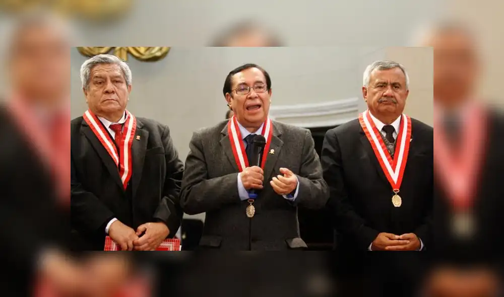 PJ entregó proyecto de ley al Congreso para apartar a jueces PJ entregó proyecto de ley al Congreso para apartar a jueces