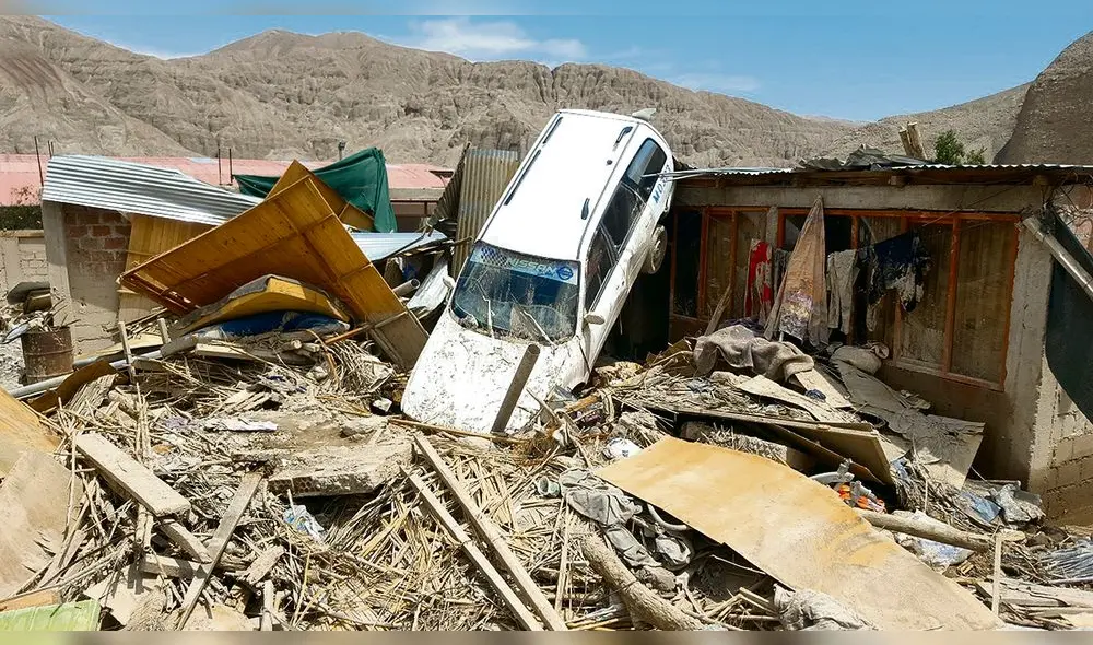 mirave y su desafío a la naturaleza. Este poblado está asentado en la desembocadura de una quebrada activada en febrero pasado. También hubo muertos. mirave y su desafío a la naturaleza. Este poblado está asentado en la desembocadura de una quebrada activada en febrero pasado. También hubo muertos.