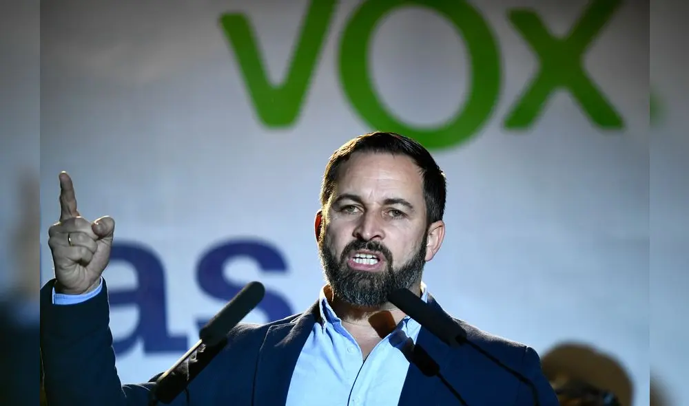 Spanish far-right VOX party leader and candidate for prime minister Santiago Abascal delivers a speech during an election night rally in Madrid after Spain held general elections on April 28, 2019. - Spain's socialists won snap elections but without the necessary majority to govern in a fragmented political landscape marked by the far-right's dramatic eruption in parliament. (Photo by OSCAR DEL POZO / AFP)VOX. SANTIAGO ABASCAL. LA ULTRADERECHA PRESENTE EN DIPUTADOS