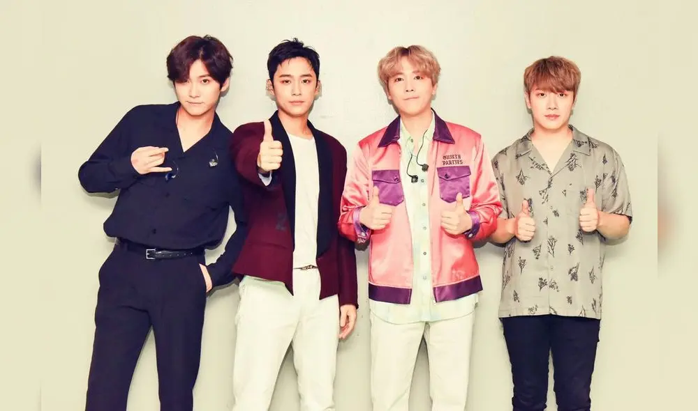 El idol debutó en 2009 den FTISLAND como reemplazo de uno de sus miembros iniciales.