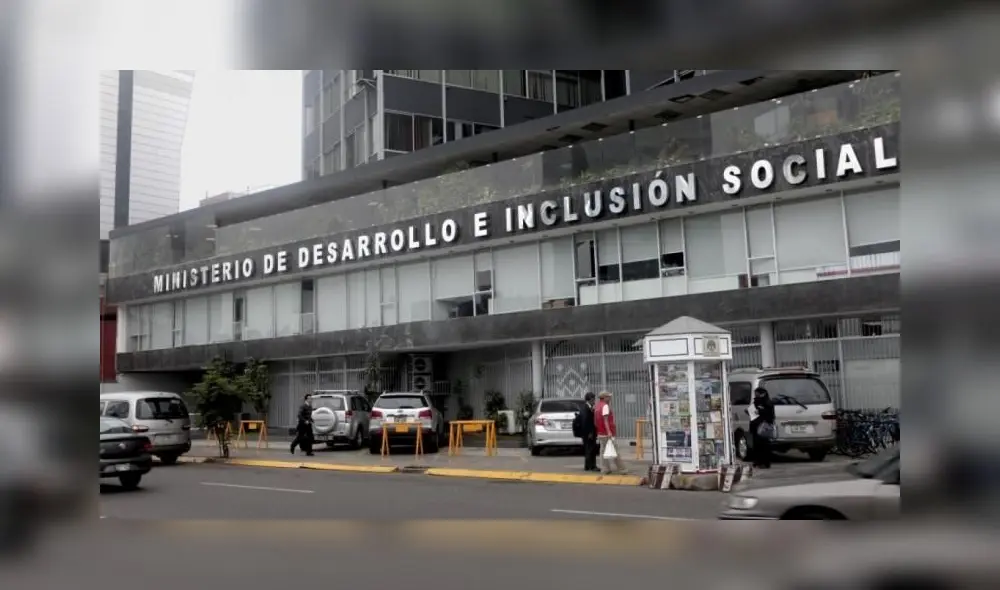 Midis fachada Midis fachada