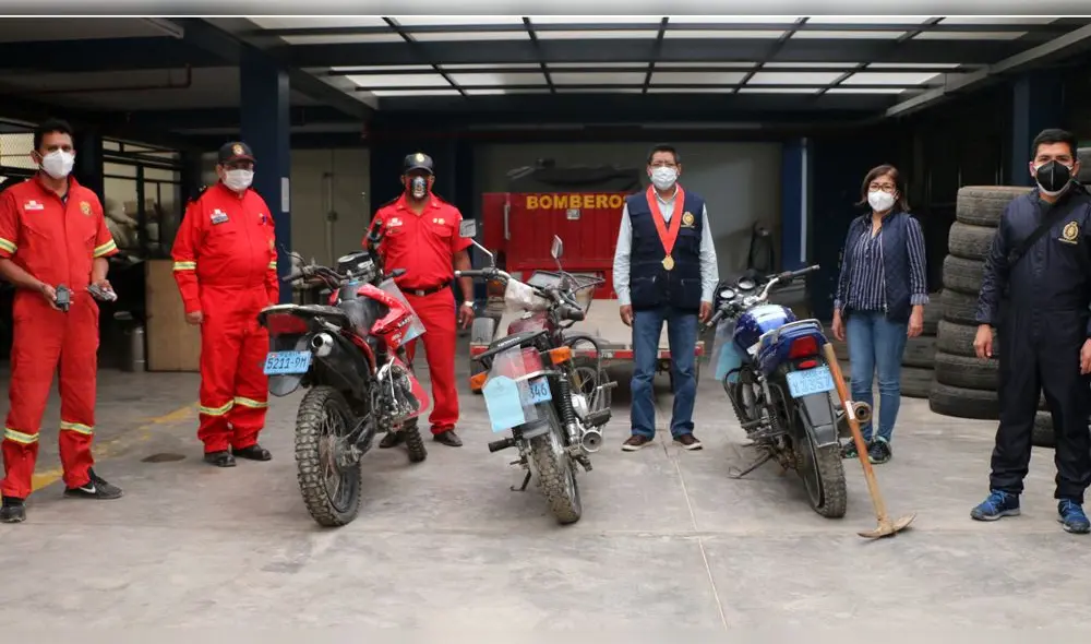 Donan equipos a bomberos de Utcubamba