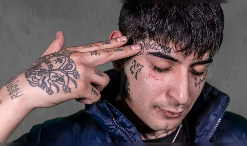 Rapero Coqéein golpea a youtuber Yao Cabrera Rapero Coqéein golpea a youtuber Yao Cabrera