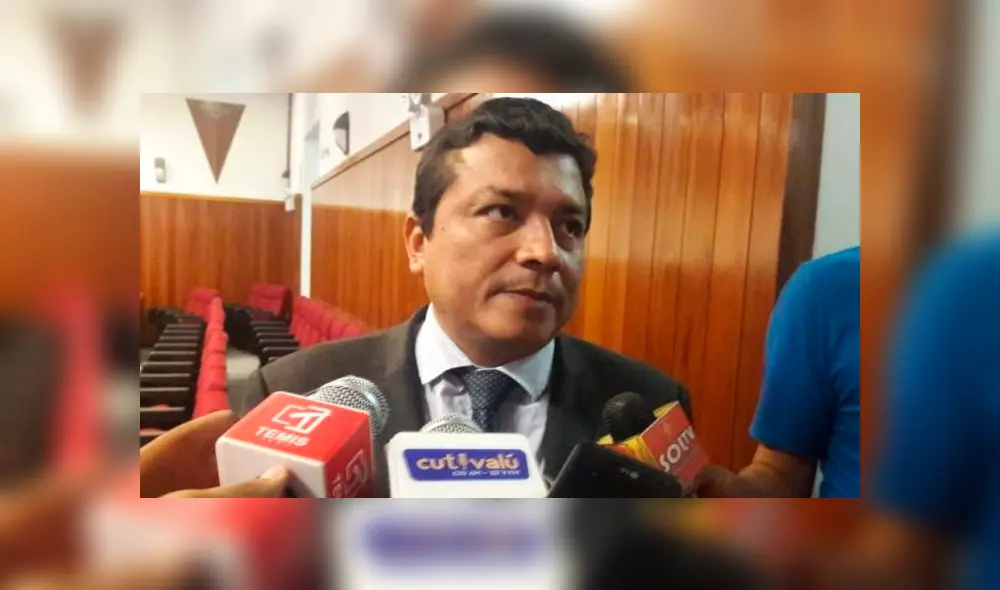 Víctor Távara, Director Regional de Salud de Piura. Foto: Cutivalú Víctor Távara, Director Regional de Salud de Piura. Foto: Cutivalú