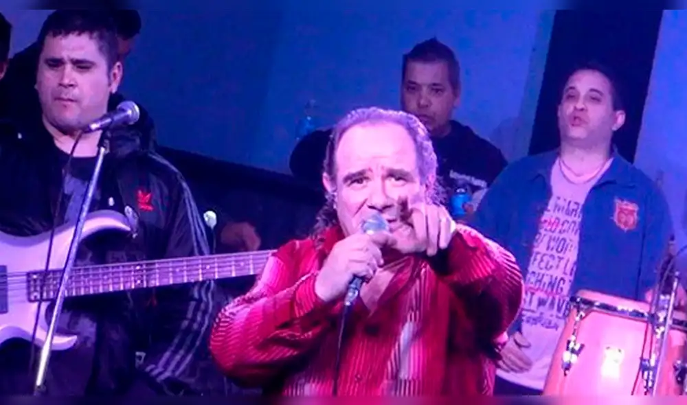 Reconocido cantante de cumbia argentina murió tras desvanecerse en pleno show