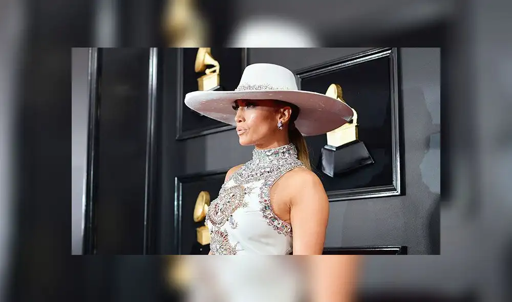Jennifer Lopez y Lady Gaga son viral por amoroso encuentro en los Grammy