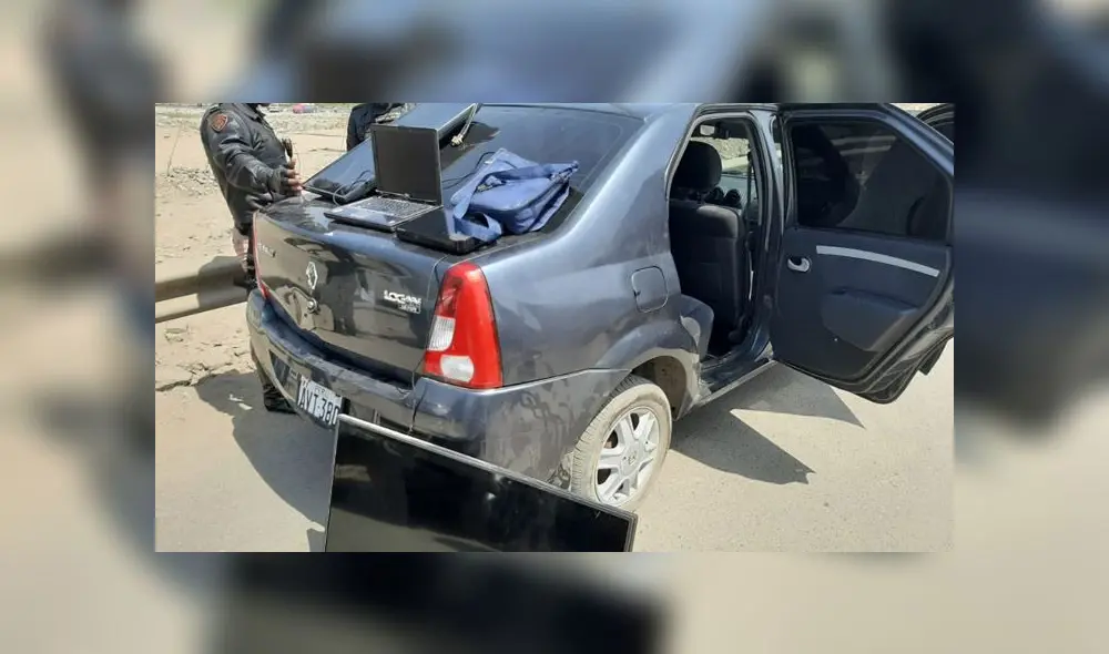 Intervención de delincuentes y recuperación de objetos robados se produjo en el puente Santa Clara. (Foto: PNP) Intervención de delincuentes y recuperación de objetos robados se produjo en el puente Santa Clara. (Foto: PNP)