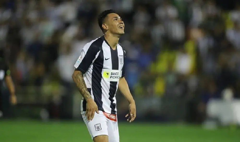 Jean Deza fue separado del primer equipo por Pablo Bengoechea.