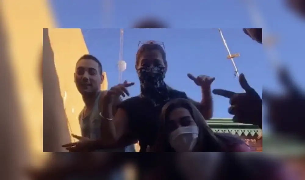 La familia completa se burla de la pandemia que ha cobrado la vida de miles de personas alrededor del mundo. (Foto: captura)