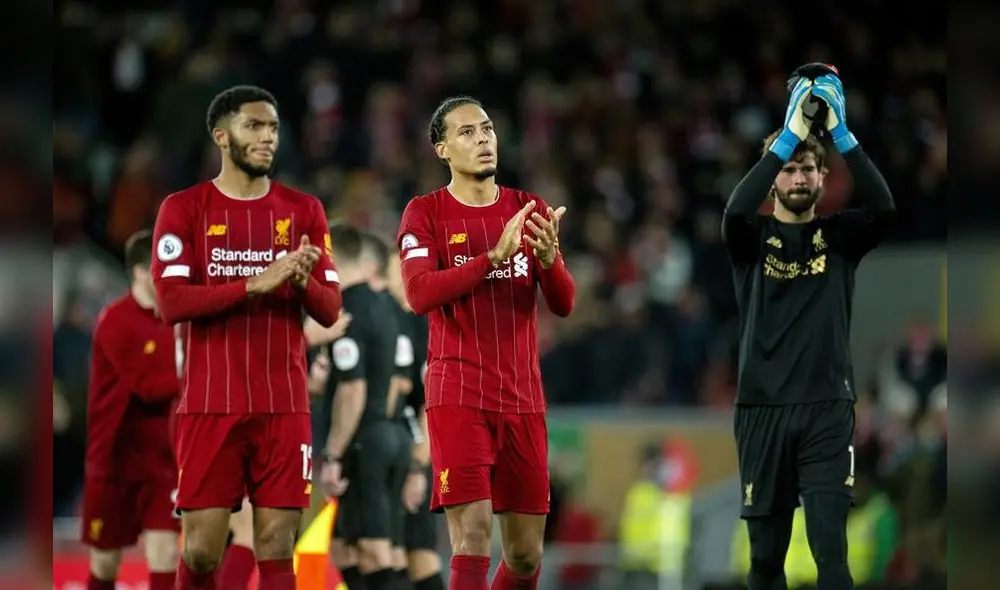 Liverpool ganó 2-0 y continúa como líder invicto de la Premier League. Foto: EFE.