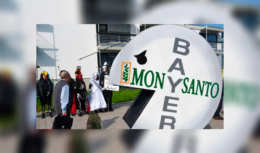 Monsanto deberá pagar US$ 2.000 millones a pareja de ancianos con cáncer Monsanto deberá pagar US$ 2.000 millones a pareja de ancianos con cáncer