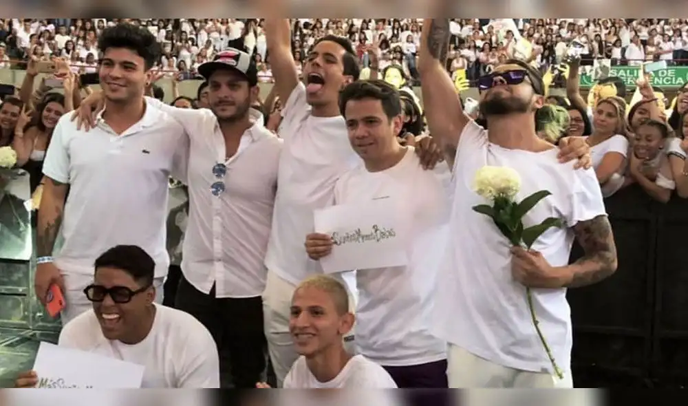 Legarda: Fans rinden emotivo homenaje para despedir al cantante [VIDEOS]