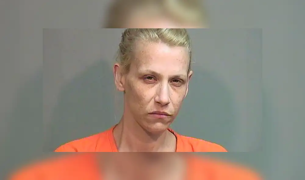 El cadáver del niño fue descubierto en una tumba poco profunda, en Illinois, EE.UU., con signos de haber sido golpeado en la cabeza. Su madre se declaró culpable de asesinato en primer grado. El cadáver del niño fue descubierto en una tumba poco profunda, en Illinois, EE.UU., con signos de haber sido golpeado en la cabeza. Su madre se declaró culpable de asesinato en primer grado.