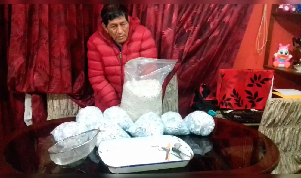 Se incautó más de diez kilos de pasta básica de cocaína. Se incautó más de diez kilos de pasta básica de cocaína.