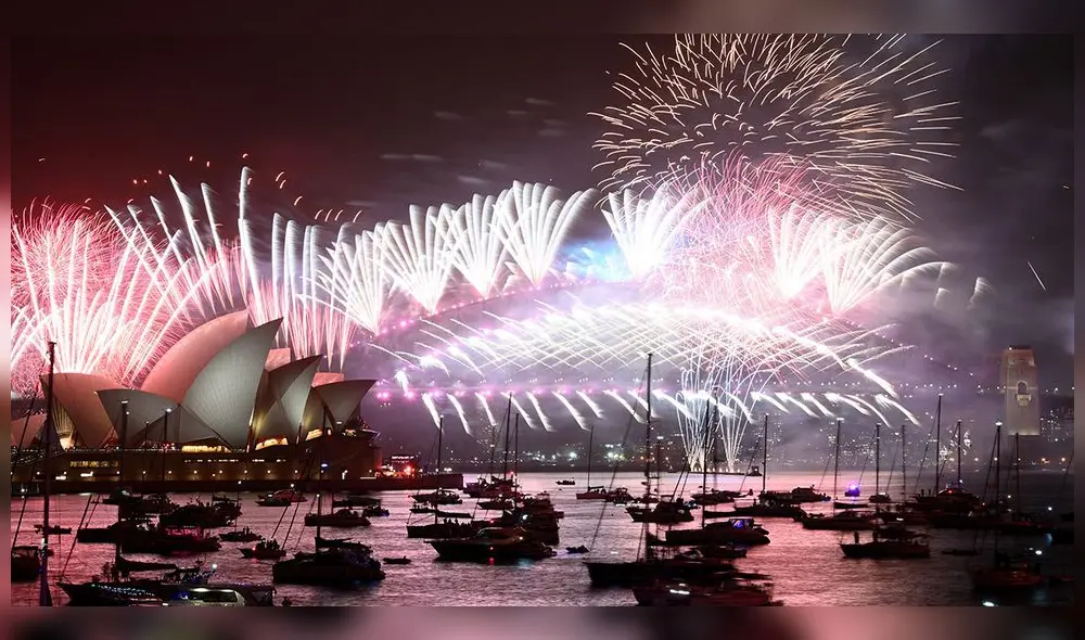 Sídney recibió al 2020 con fuegos artificiales. (Foto: AFP) Sídney recibió al 2020 con fuegos artificiales. (Foto: AFP)