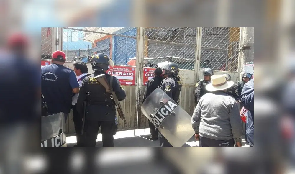 Arequipa: Cierran dos mercados de la plataforma Avelino Cáceres que eran bombas de tiempo [FOTOS Y VIDEO]