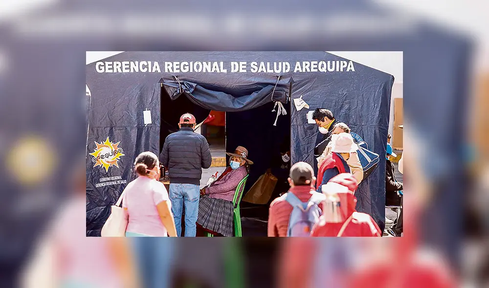 En nuestras manos. En regiones como Arequipa, la curva de contagios sigue alta. El transporte interprovincial se reinicia este 15 y viajeros podrían causar nuevos brotes. (Foto: Oswald Charca) En nuestras manos. En regiones como Arequipa, la curva de contagios sigue alta. El transporte interprovincial se reinicia este 15 y viajeros podrían causar nuevos brotes. (Foto: Oswald Charca)