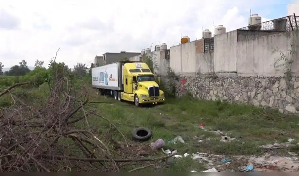 México: encuentran más de 100 cadáveres abandonados en un tráiler